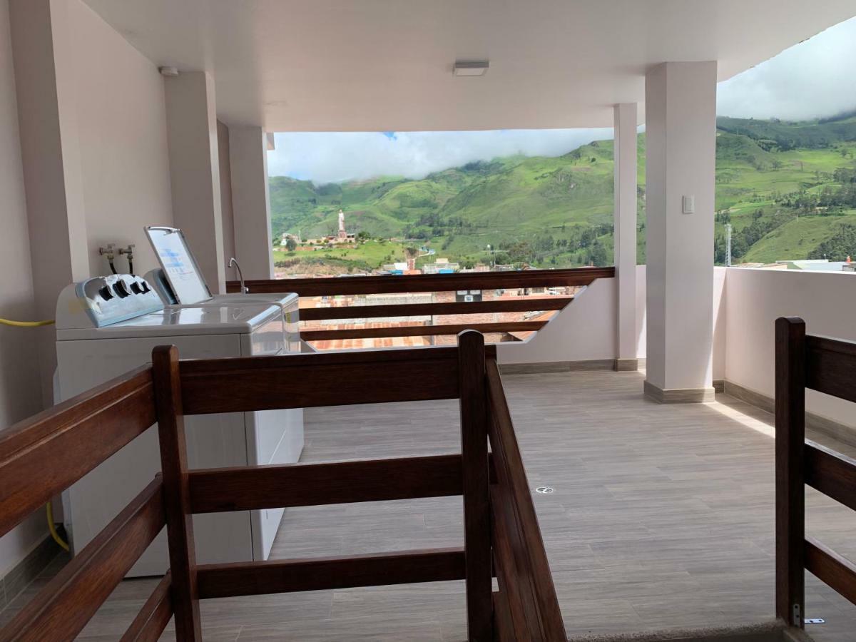 Aparthotel Chaperon Lodging Alausí Zewnętrze zdjęcie