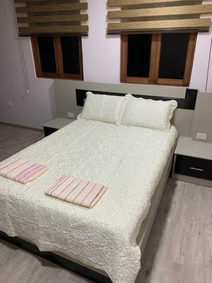 Aparthotel Chaperon Lodging Alausí Zewnętrze zdjęcie